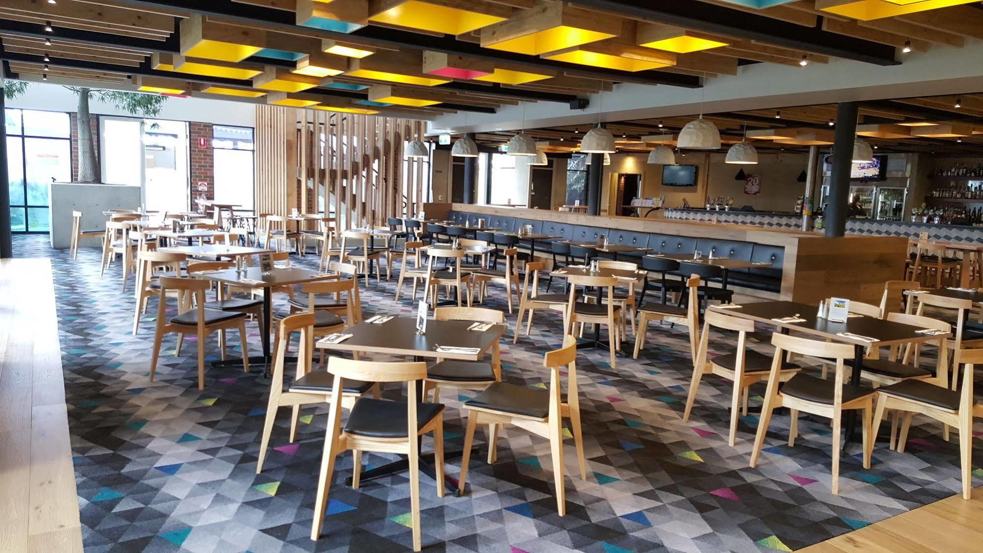 Highlander Hotel Bar Kitchen Rooftop Adelaide Exterior photo